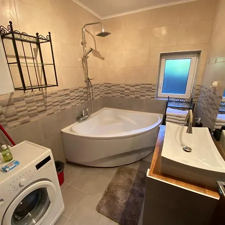Irany Horany Vendeghaz Villa Szigetmonostor